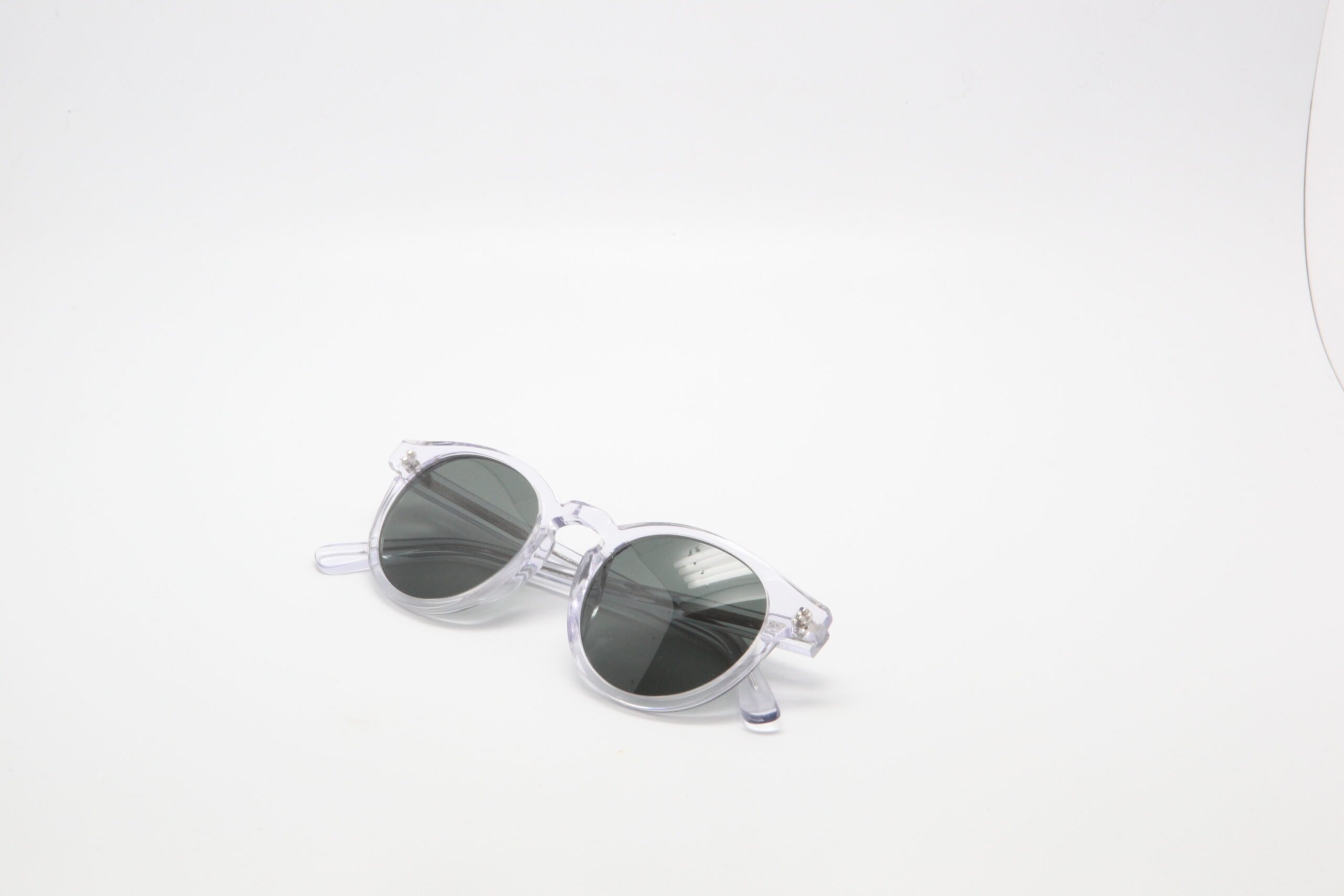 César E1 — Lunettes crystal, verres verts Carl Zeiss