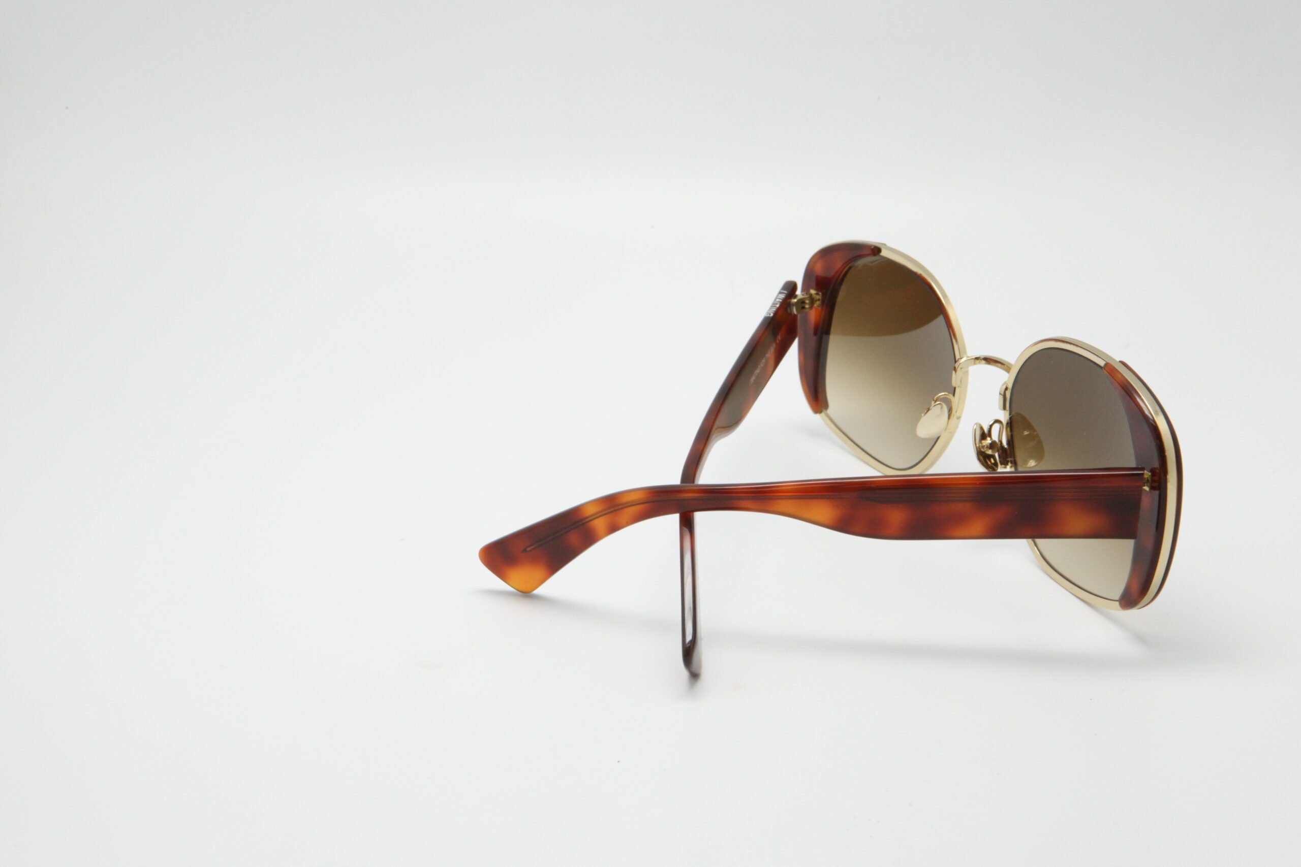 Sara E81 — Lunettes gold écaille blond, verres marron dégradé Carl Zeiss