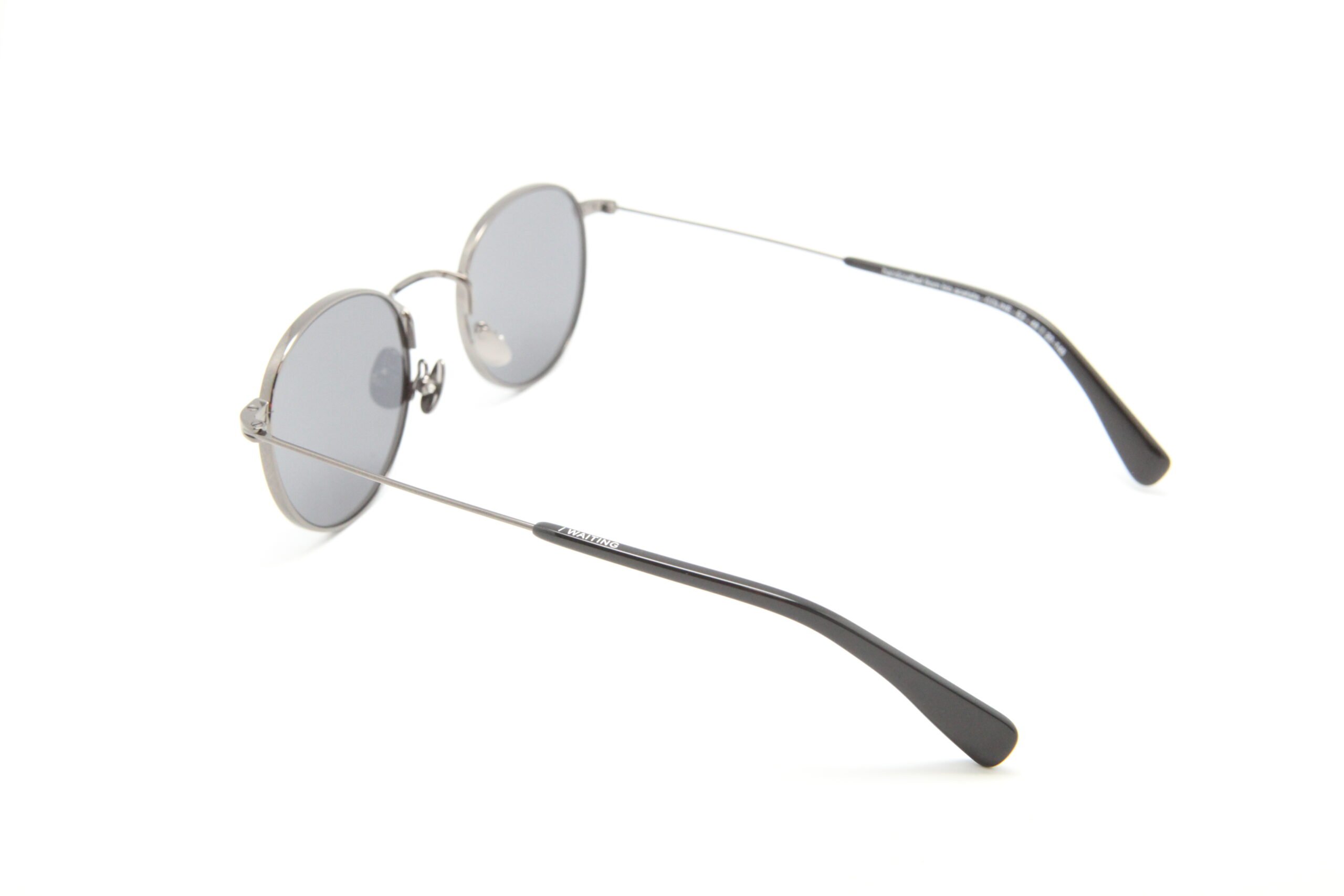 Coline E2 — Lunettes acier recyclé, verres noirs polarisés Carl Zeiss