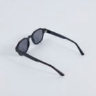 Geo E2 — Lunettes noires, verres noirs polarisés Carl Zeiss