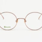 Claire Rose Gold — Monture optique en métal or rosé. Délicatesse et lumière douce.