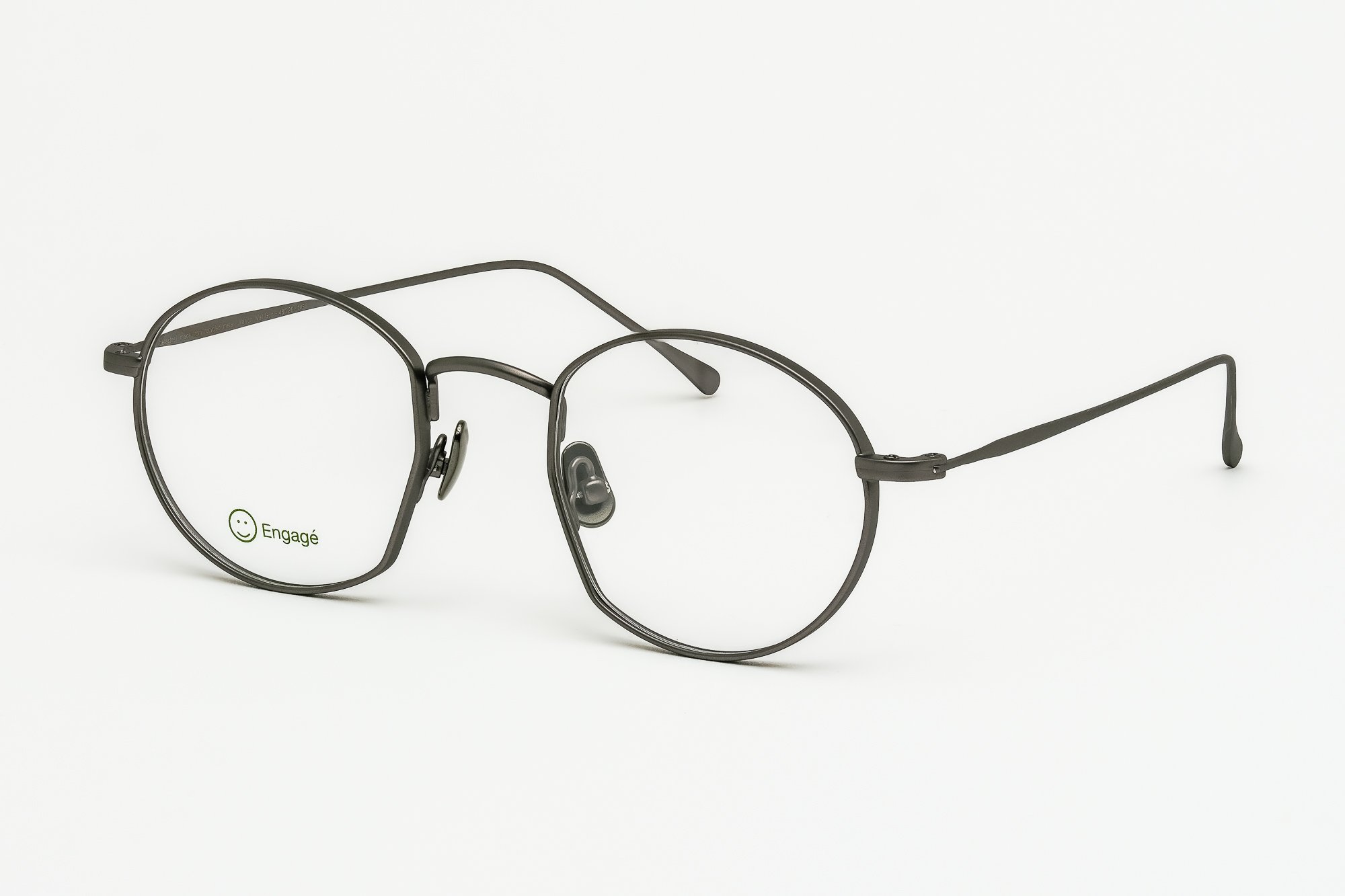 Marion Mat Gun — Monture optique fine en métal Betasteel mat. Sobriété et précision.