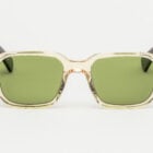 Lunettes de soleil CED E18E20 en bio-acétate champagne avec branches écaille foncé et verres vert profond Carl Zeiss® catégorie 3. Protection UV optimale et design lumineux.