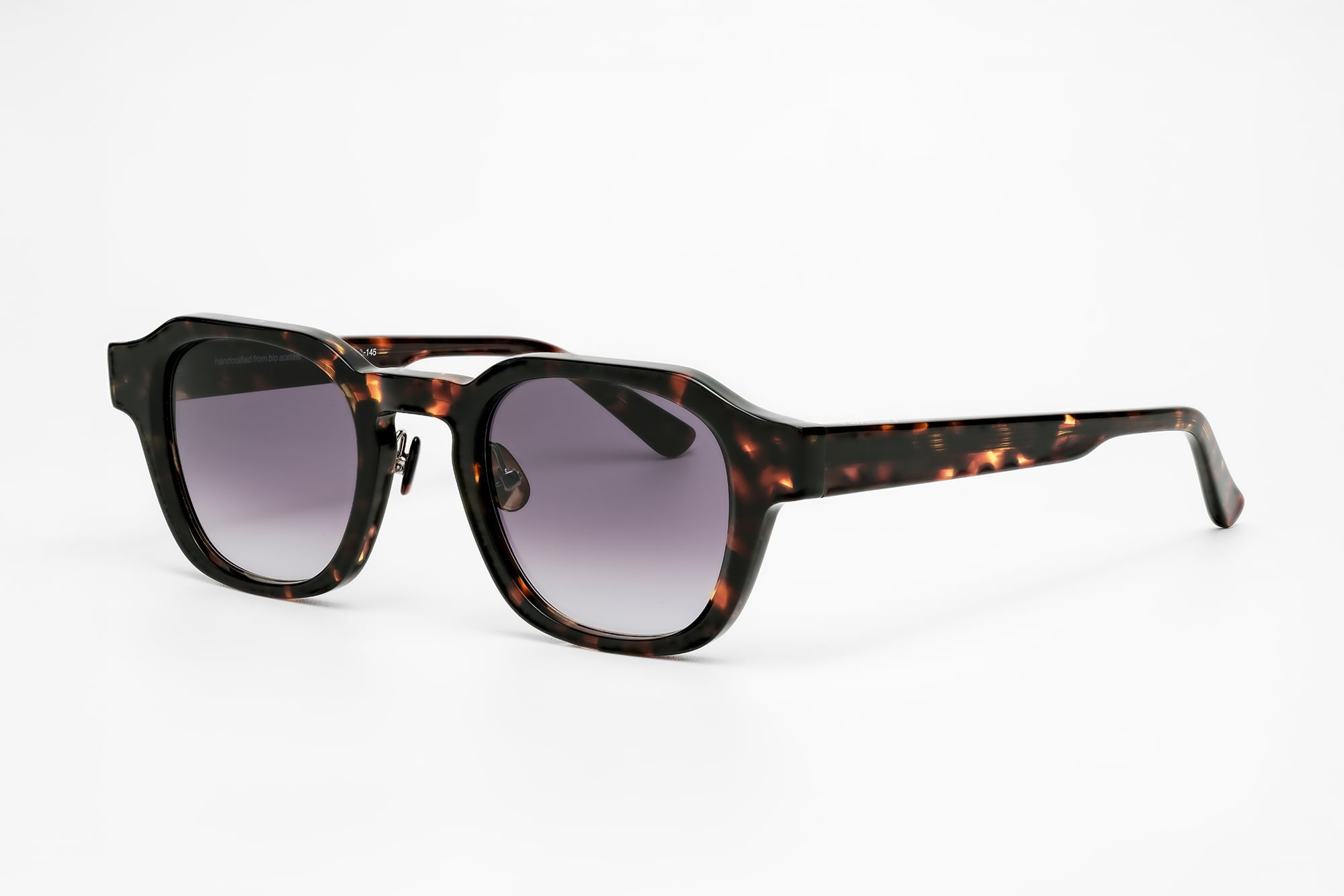 Flo _ E20 _ Purple gradient lenses _ Cat. 3-3Q